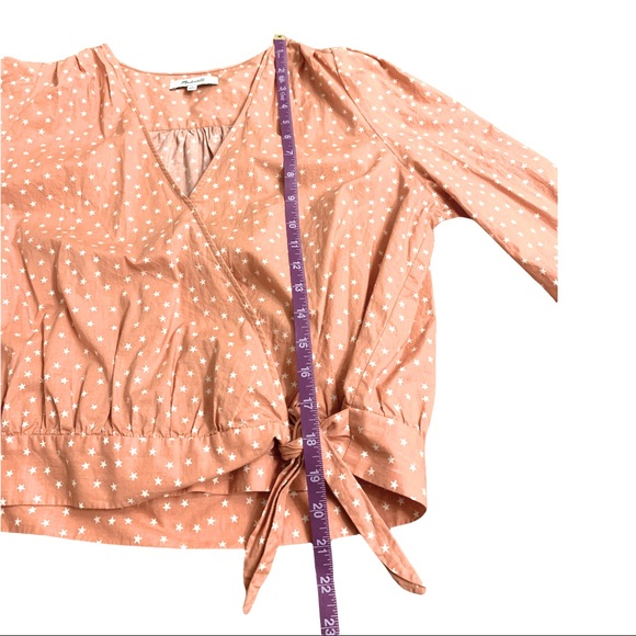 Madewell Star Scatter Print Wrap Top | Peach Coral Pink | Women’s Size Medium - Picture 11 of 12